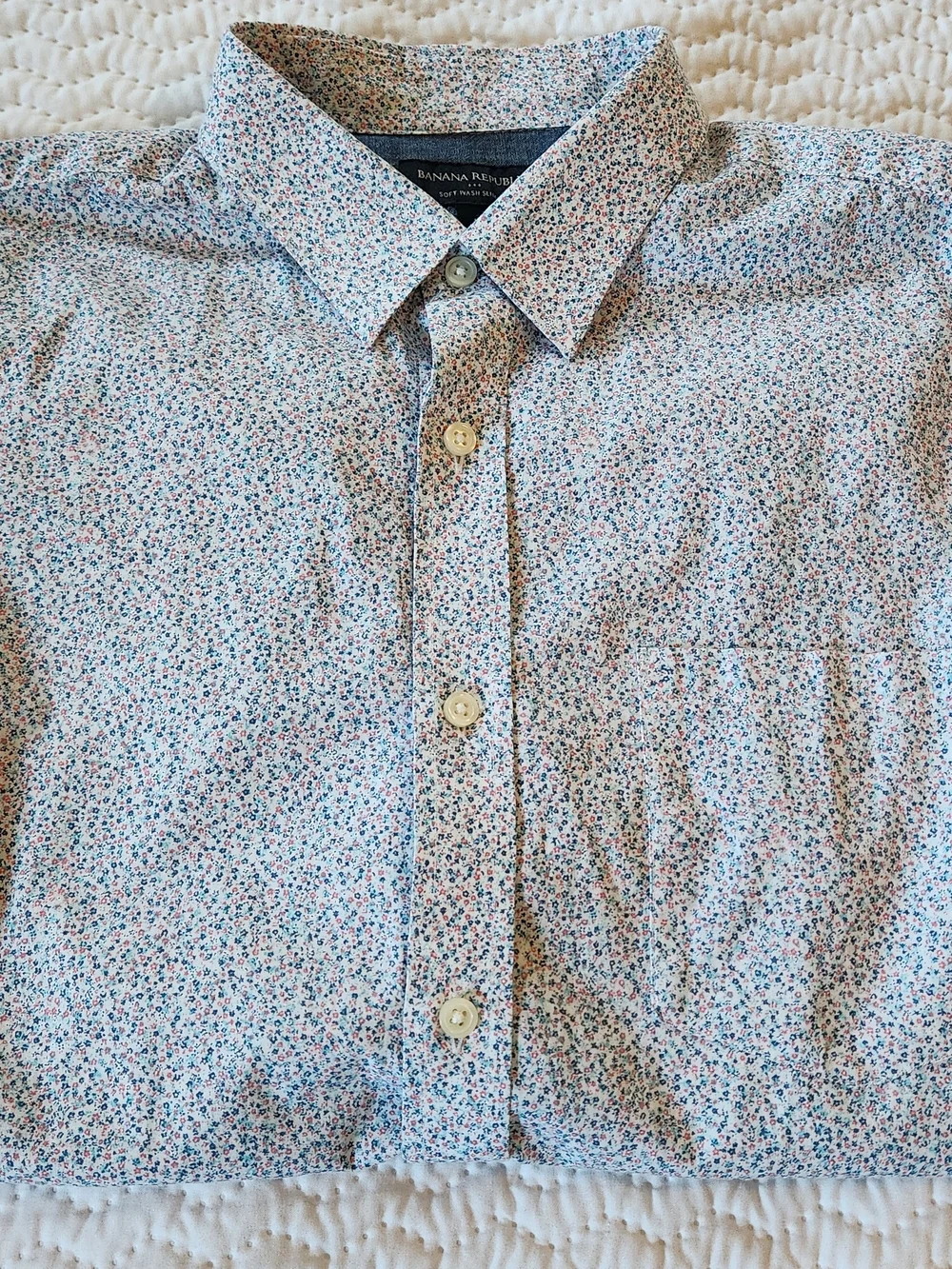 Banana Republic Men’s Light Blue Micro Floral Button-Down Shirt